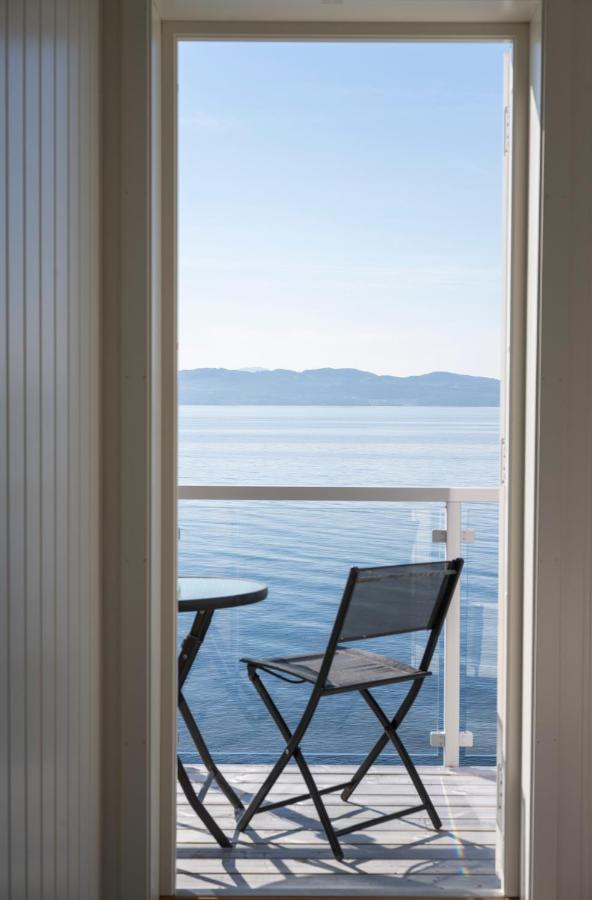 Сasa de vacaciones Hjellup Fjordbo *