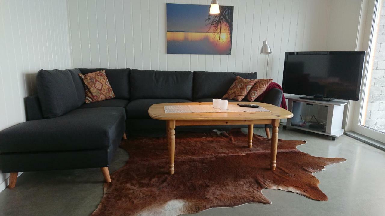 Hjellup Fjordbo * Leksvik