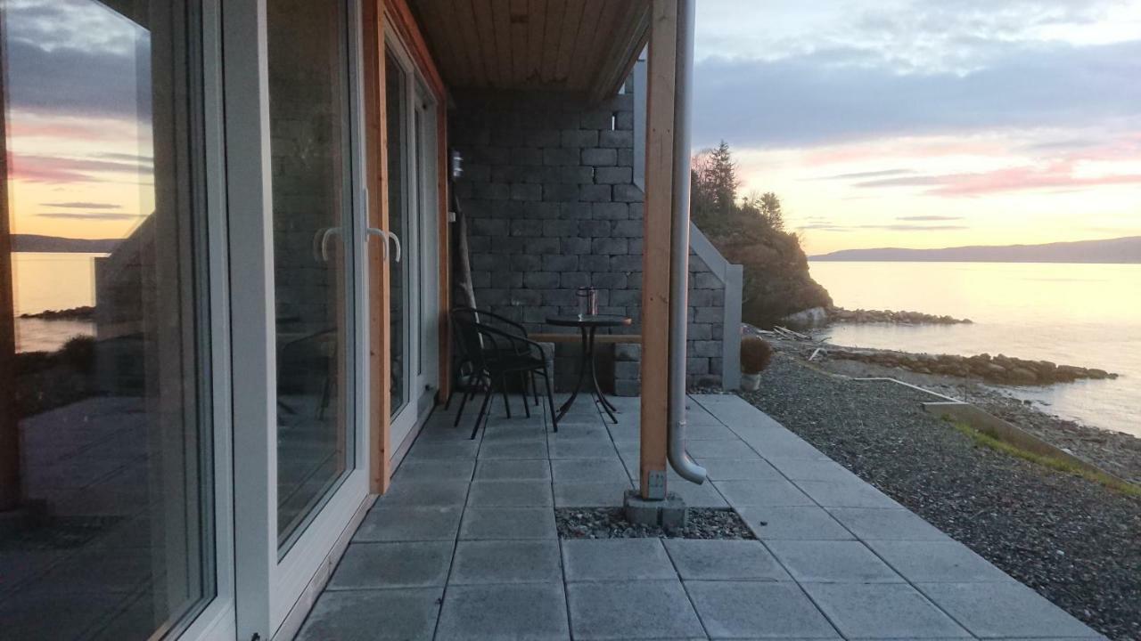 Hjellup Fjordbo Hébergement de vacances *